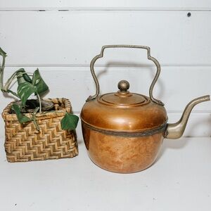 Vintage Copper Tea Kettle with Brass Handle & Spout | Vintage Kitchen